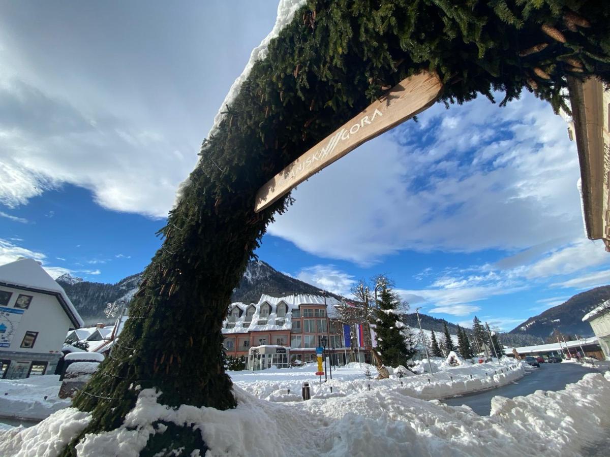 Alpine Centre *